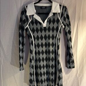 Cider Size Small.  Black and White Geometric Dress. Cutouts on the shoulders.